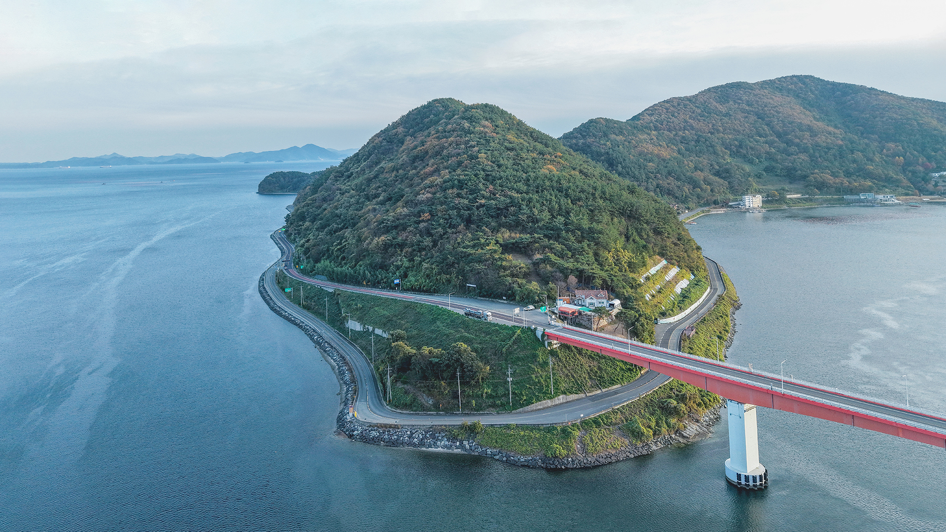 동진대교와 달뜨는 비오리